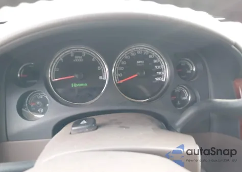 2011 Chevrolet Tahoe Hybrid from USA, damaged, VIN 1GNSKDFJ4BR136650